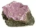 Barberton District, Afrique du Sud, 6.4 x 4.0 x 3.9 cm.