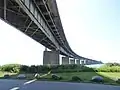 Vue de dessous de la structure du pont