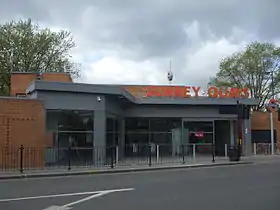 Image illustrative de l’article Gare de Surrey Quays