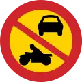 Interdiction des véhicules à moteur