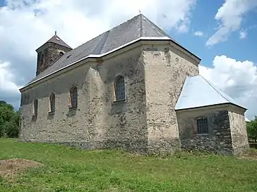 Těchanov : l'église.