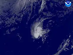 Tempête tropicale Zeta, le 3 janvier 2006, 14&nbsp;h&nbsp;15.