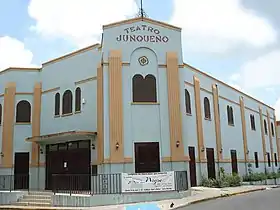 Juncos
