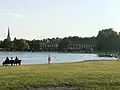 Vue sur le Round Pond.