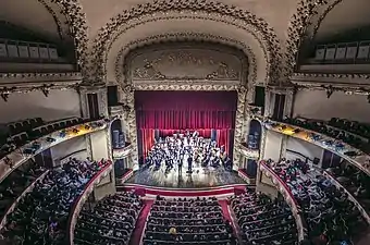 L'intérieur du théâtre de Tunis.