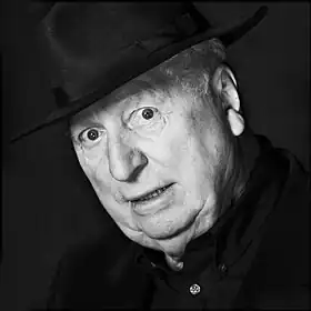 Tom Baker, l'interprète du Quatrième Docteur.