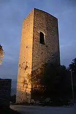 La tour restaurée.