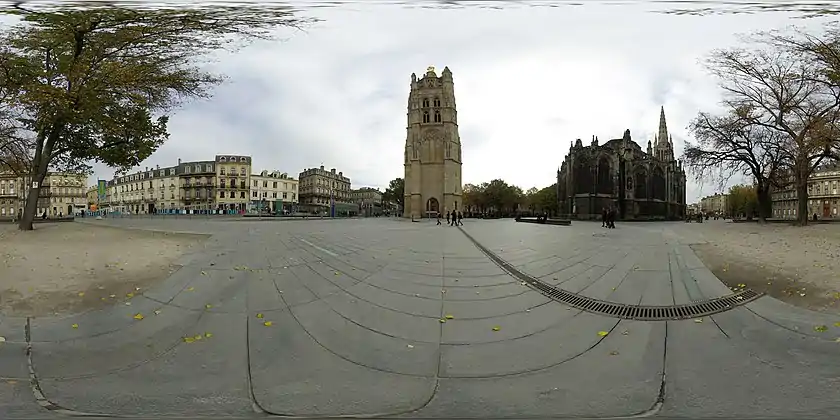 Cathédrale Saint-André et tour Pey-Berland.