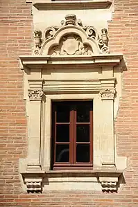 Fenêtre Renaissance sur la tour