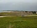 La plage de Trévignon, les dunes et étangs maritimes du littoral.