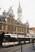 Rame HermeLijn en 2004, devant l'ancien Hôtel des Postes