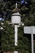 Cloche sur pied Siemens à Tuffé.