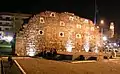 Mur d'un ancien bâtiment turc du XVe&nbsp;siècle à vocation commerciale.