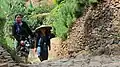 Femmes Baduy Luar avec leur tenue noire