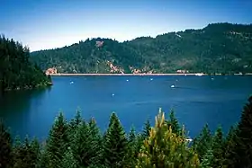 Image illustrative de l’article Lost Creek Lake
