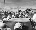 Débarquement américain sur Iwo Jima.