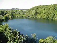 Maar d'Ulmen (en) (Eifel, Allemagne).