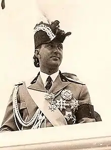 Photographie en noir et blanc d'un militaire portant un bicorne.