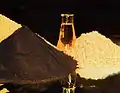 + Dioxyde d'uranium.
