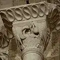 Les Pélicans (1120-1140), calcaire, nef, parties hautes, côté nord, chapiteau no&nbsp;90.