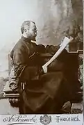 Valerian Gunia, homme de théâtre