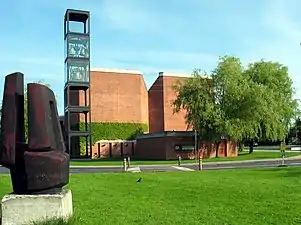 Église de Vangede (en) (1974).
