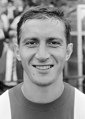 Vasović, 1er entraîneur étranger à coacher le Paris Saint-Germain.