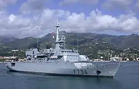 Frégate de surveillance française Vendémiaire à Papeete.