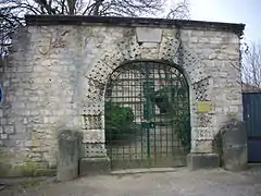 Portail arrière.