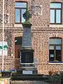 Le monument aux morts.
