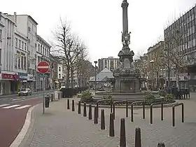 Fontaine Pierre David, place Verte.