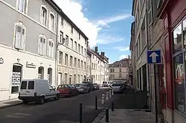 Rue du Palais.