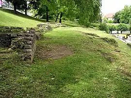 Vestiges des arènes de Besançon (Ier siècle)