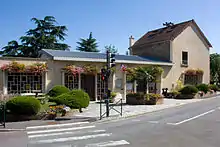 Photographie du bâtiment de l'hôtel de ville.