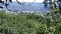 Village, vu depuis une colline.