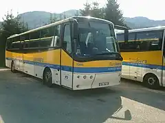 Un autocar VFD, au dépôt de la maison du conseil départemental de Villard-de-Lans.