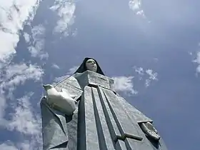 Détail de la statue