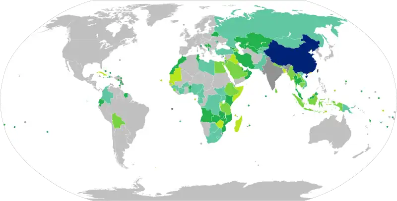 Pays selon le besoin de visa pour les ressortissants chinois :
* vert : pas besoin préalable ;
* gris : visa obligatoire ;
* bleu : visa à l'arrivée.