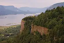 La Vista House au Crown Point dans la gorge du Columbia.