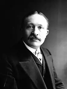 Photographie de presse de l'agence Meurisse représentant l’homme politique René Viviani (1912).