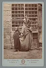 Délié & Béchard, [Femme et enfants], portrait-carte, 1869-1890, coll. Rijksmuseum