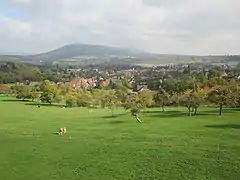 Gœrsdorf, au nord.