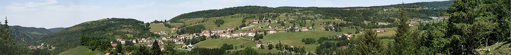 Vue panoramique de Septmoncel.