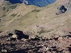 Refuge de Ciòttulu à i Mori (1&nbsp;990&nbsp;m).
