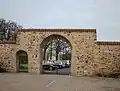 Porte d'entrée.