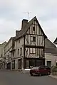 Maison à pans de bois.