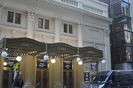 Entrées.