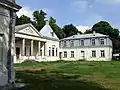Palais Brühl à Młociny&nbsp;(de)