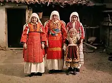 Les femmes de Smilevo en costume national en 1913