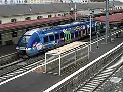Un TER à quai